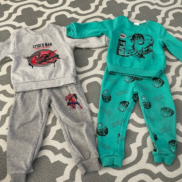 18-24m/2T fall/ winter lot - 30 pc set euc - Picture 7 of 10